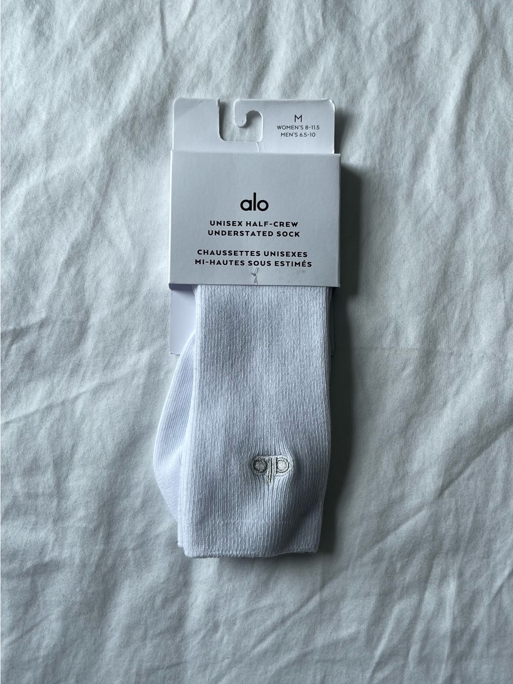 ALO Yoga Unisex Half-Crew Socks NWT White size M